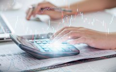 业界人士：香港“超级联系人”优势助力绿色金